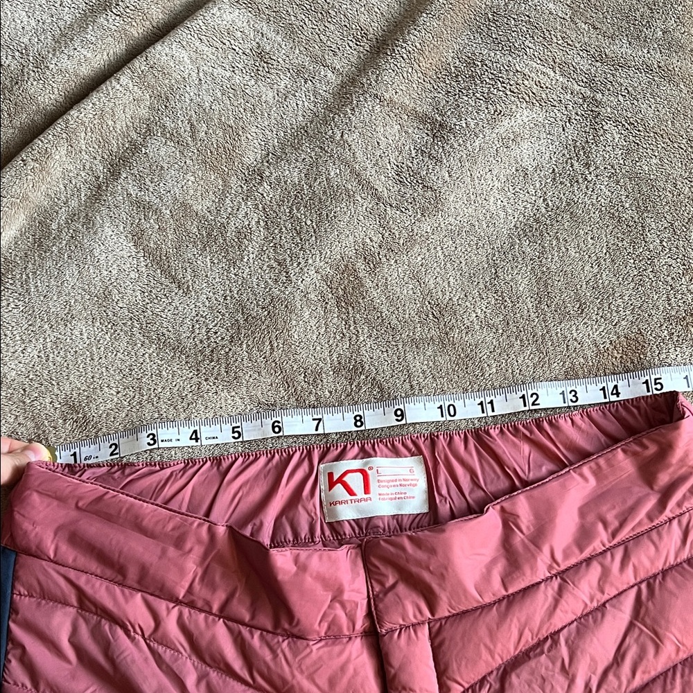 EUC - down puffer 3/4 pants - L Kari Traa Eva High Waist Capri - navy/pink - Picture 4 of 11